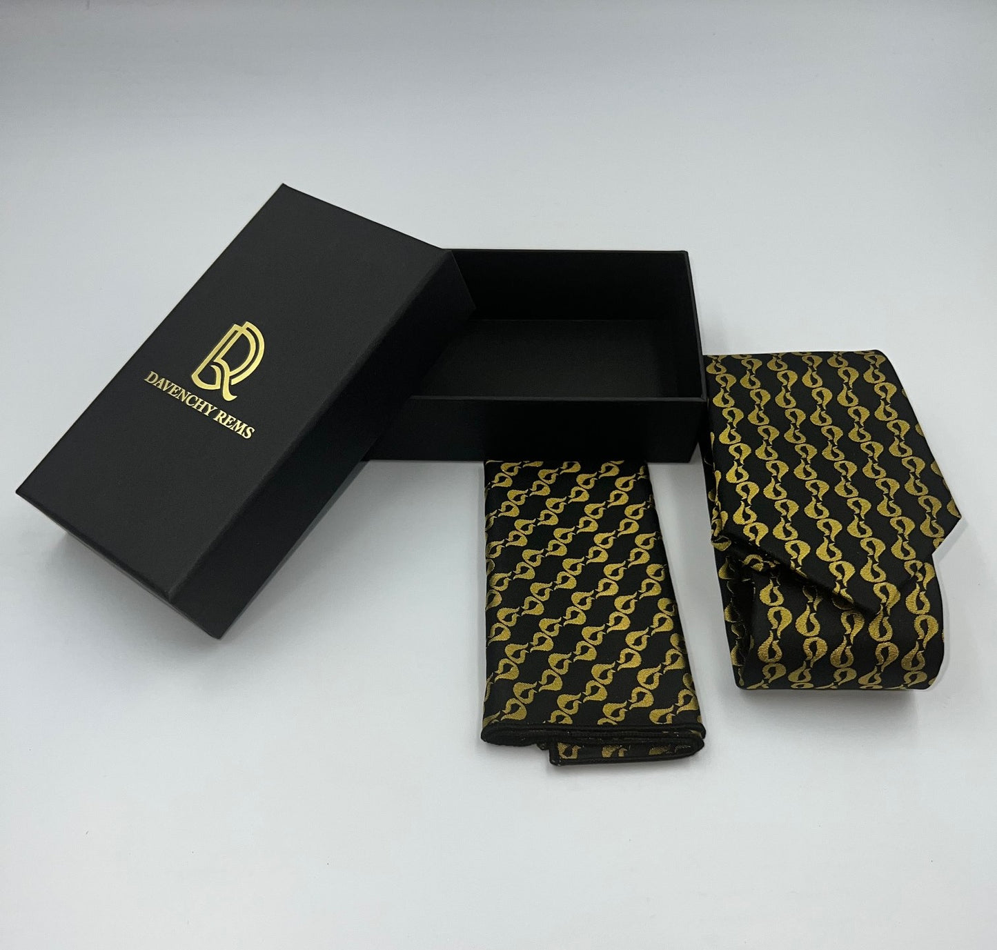 DR MULBERRY SILK TIE