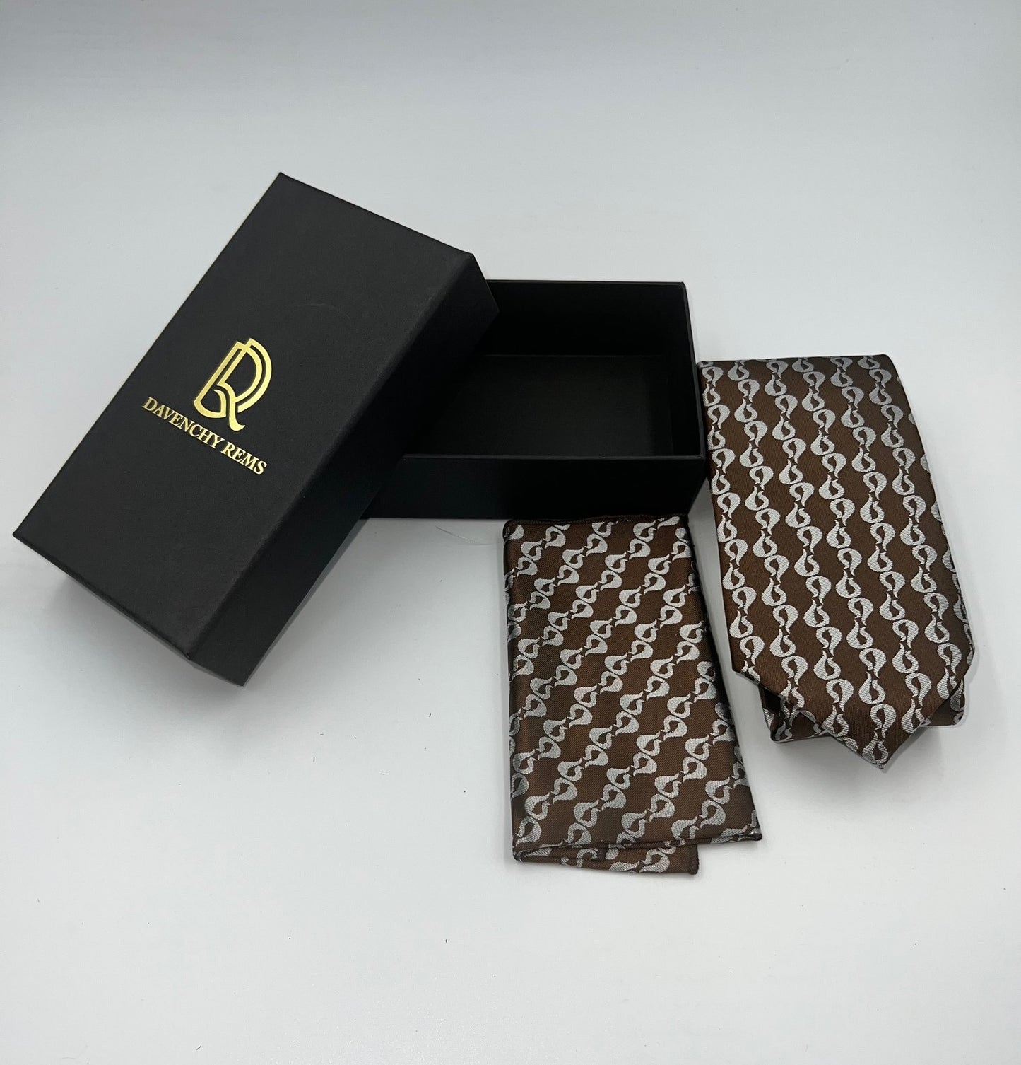 DR MULBERRY SILK TIE