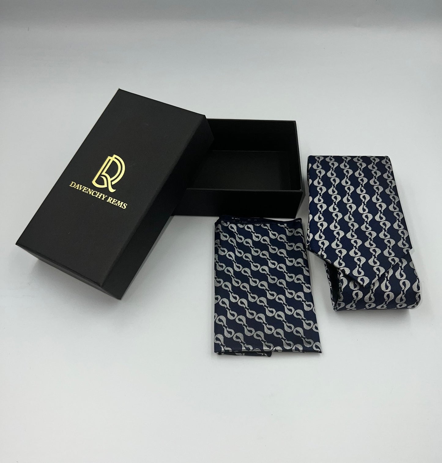 DR MULBERRY SILK TIE